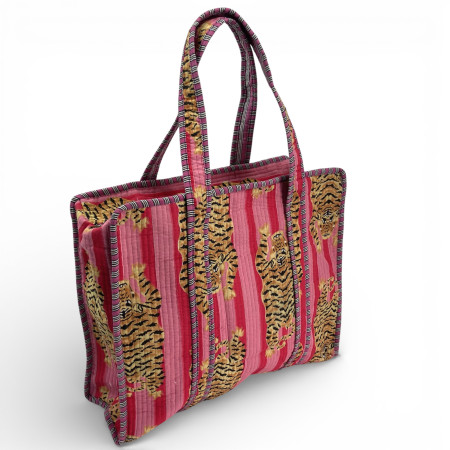 Goldie Quilted Tote Bag Pink