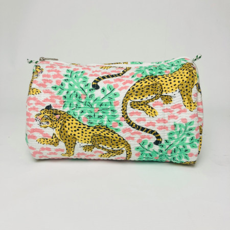 Leopard Too Cosmetic White