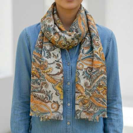 Paisley Gold