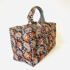 Quilted Duffle Bag - Brown