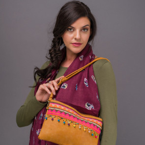 Symi Clutch Bag Tan